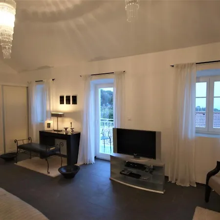 Vila Leonarda